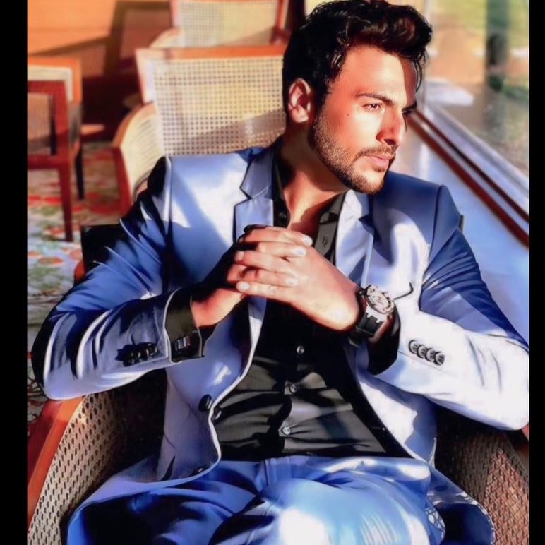 Saahil Peerzada — Personal